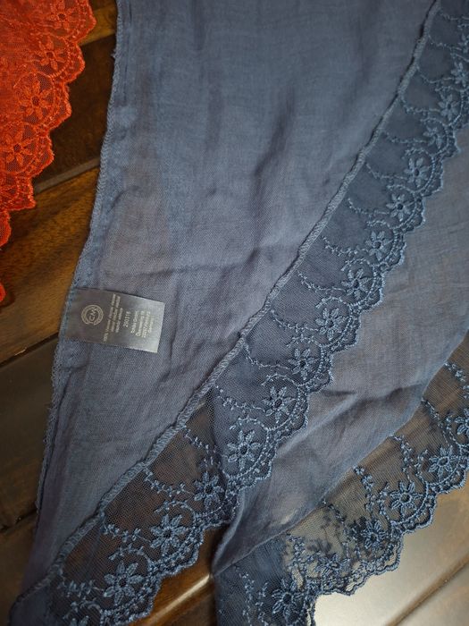 Шарфик- платок б/у..