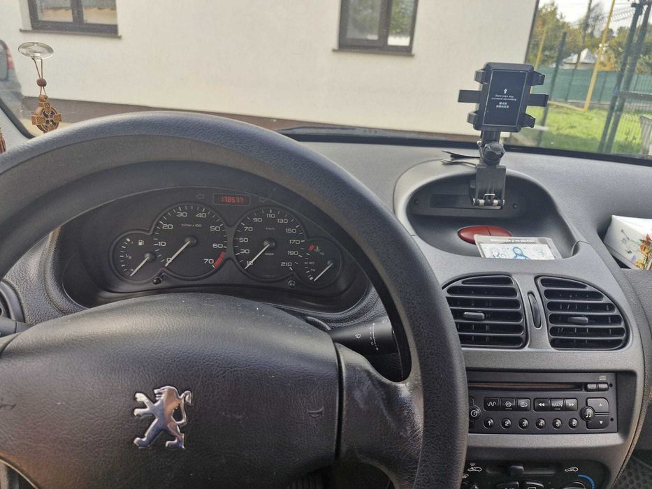 Peugeot 206 1.4 benzina