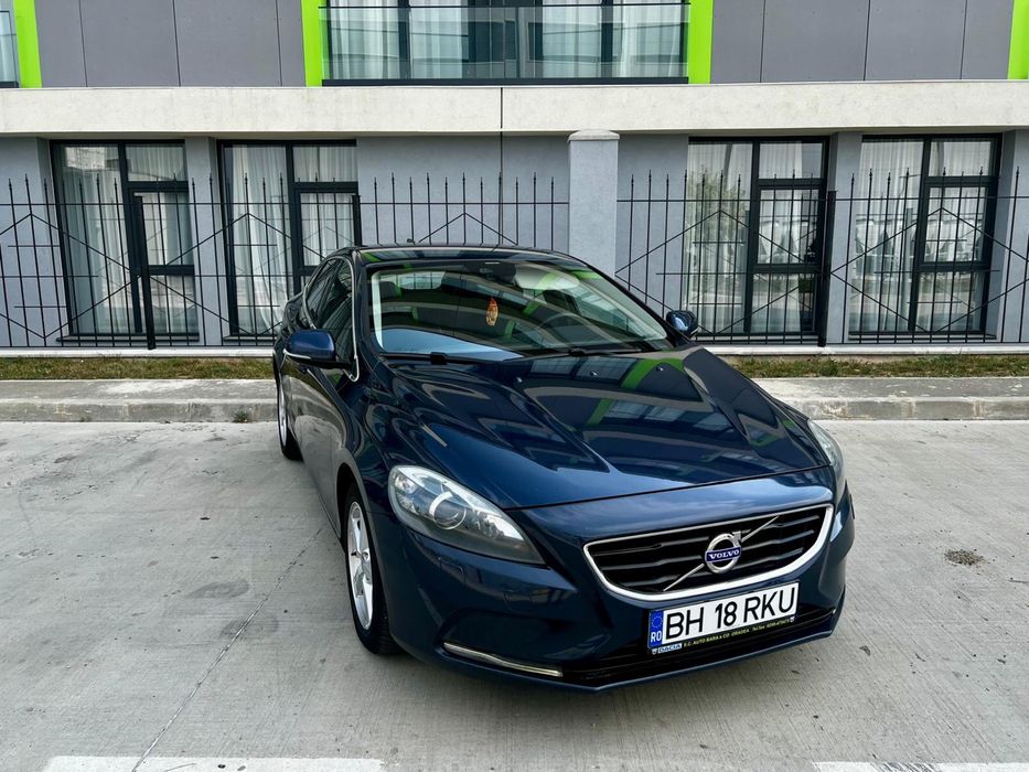 Volvo v40 motor 1,6 diesel 2013