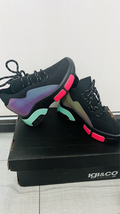 Incaltaminte dama cu platforma ascunsa