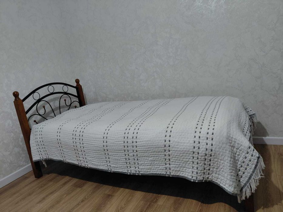 Продам кровать металлическую односпальную