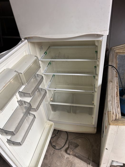 Продам холодильник