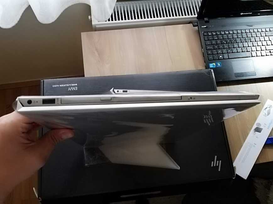 Vand laptop HP ENVY 17'3 ( Model 17-ce1003nq )