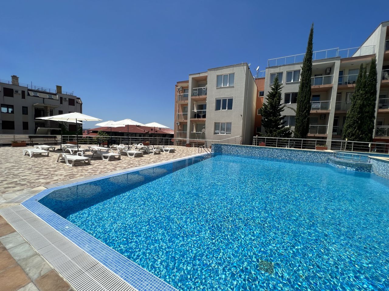 Продава се Двустаен апартамент в Свети Влас - 62 кв.м за 871 €/кв.м - Снимка #12
