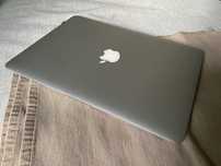 MacBook Air 13” (2017) | 8 GB RAM | SSD 128 GB | Baterie excelentă