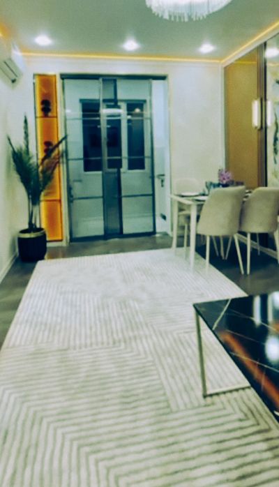 Чиланзар 11 квартал 1в2/3/4 вдоль дороги