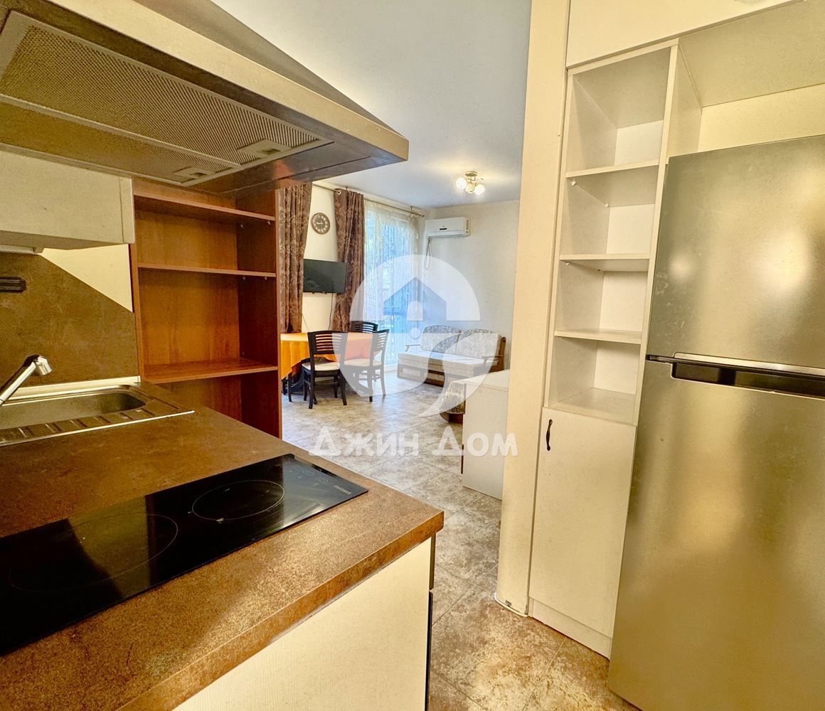 Продава се Едностаен апартамент в Несебър - 46 кв.м за 1261 €/кв.м - Снимка #5