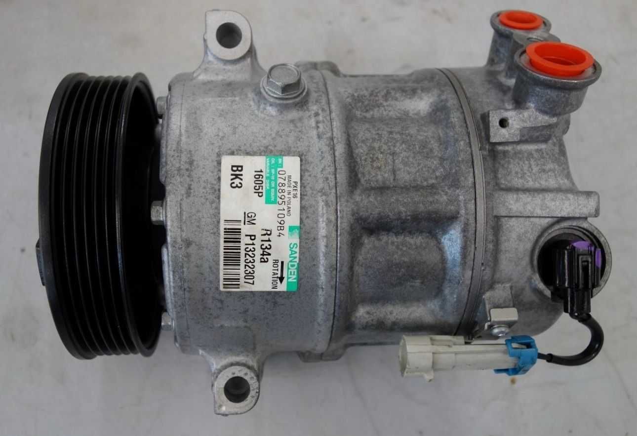 Compresor AC Opel Insignia A  2.0 CDTI cod  13232307