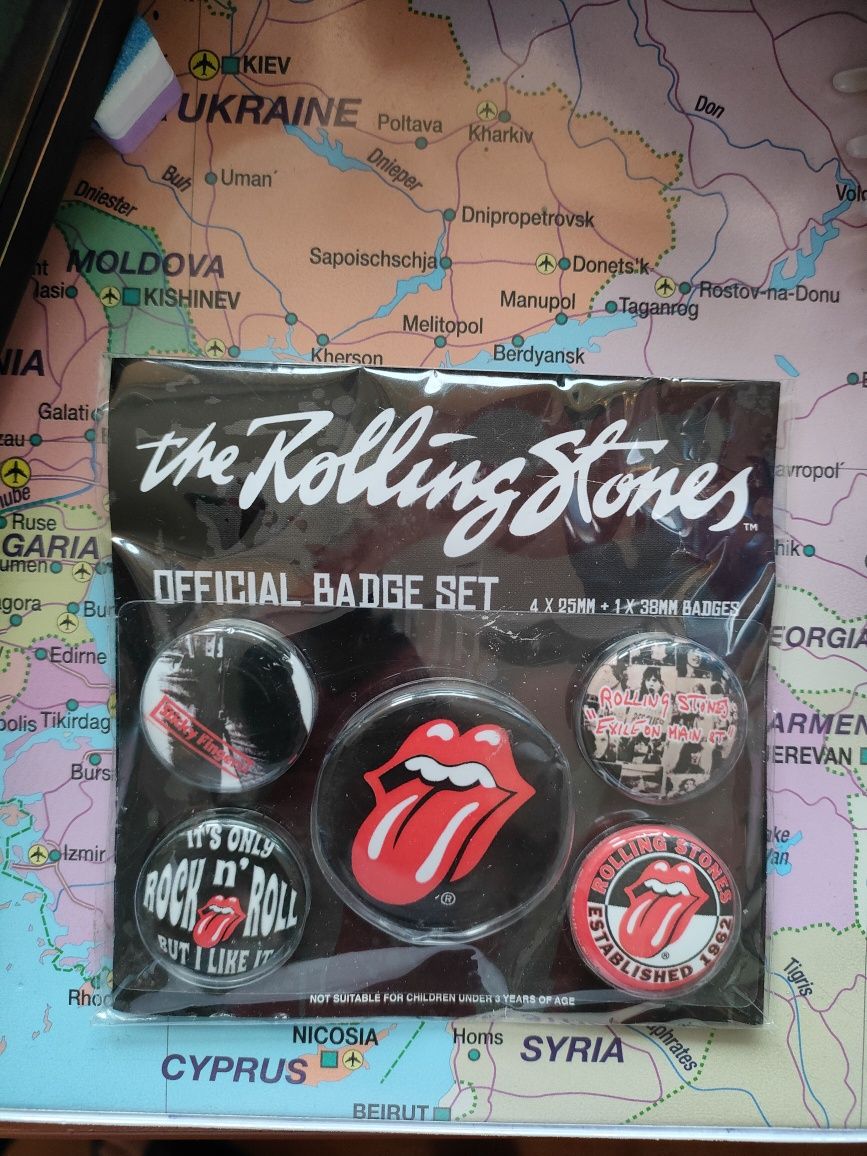 The Beatles The Rolling Stones - set licentiat(original) de insigne, p