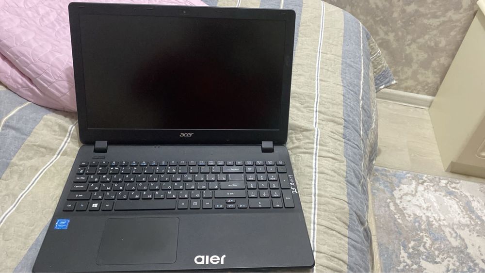 Ноутбук aser срочно