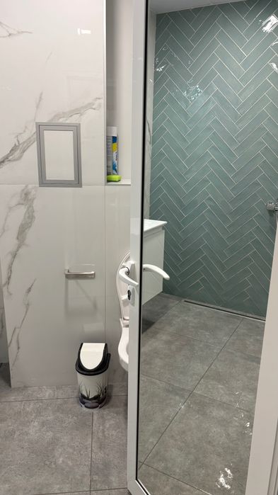 Дава под наем 2-стаен чисто нов апеарамент