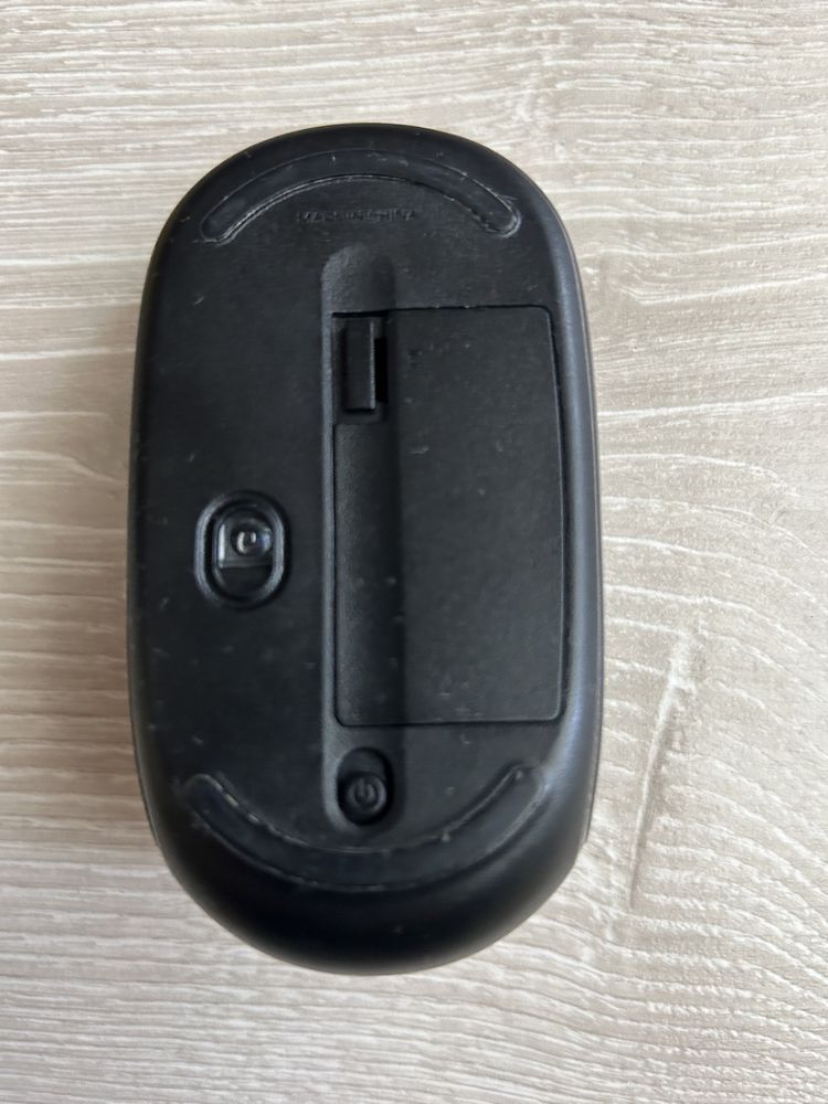 Mouse Microsoft 1850 negru