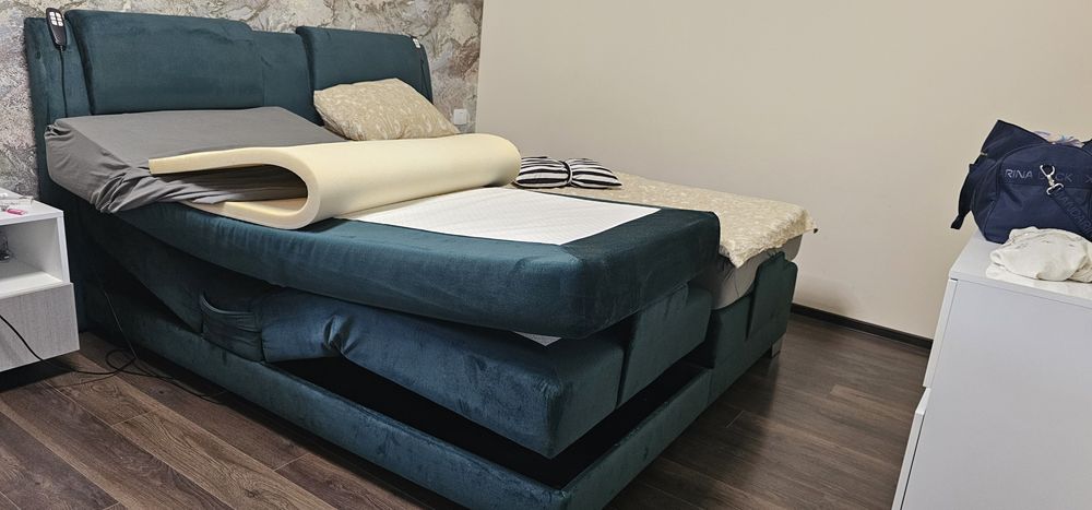 Vând pat boxspring
