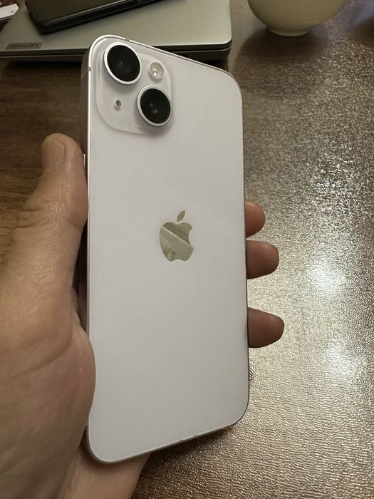 Срочна айфон 14 сотилади.