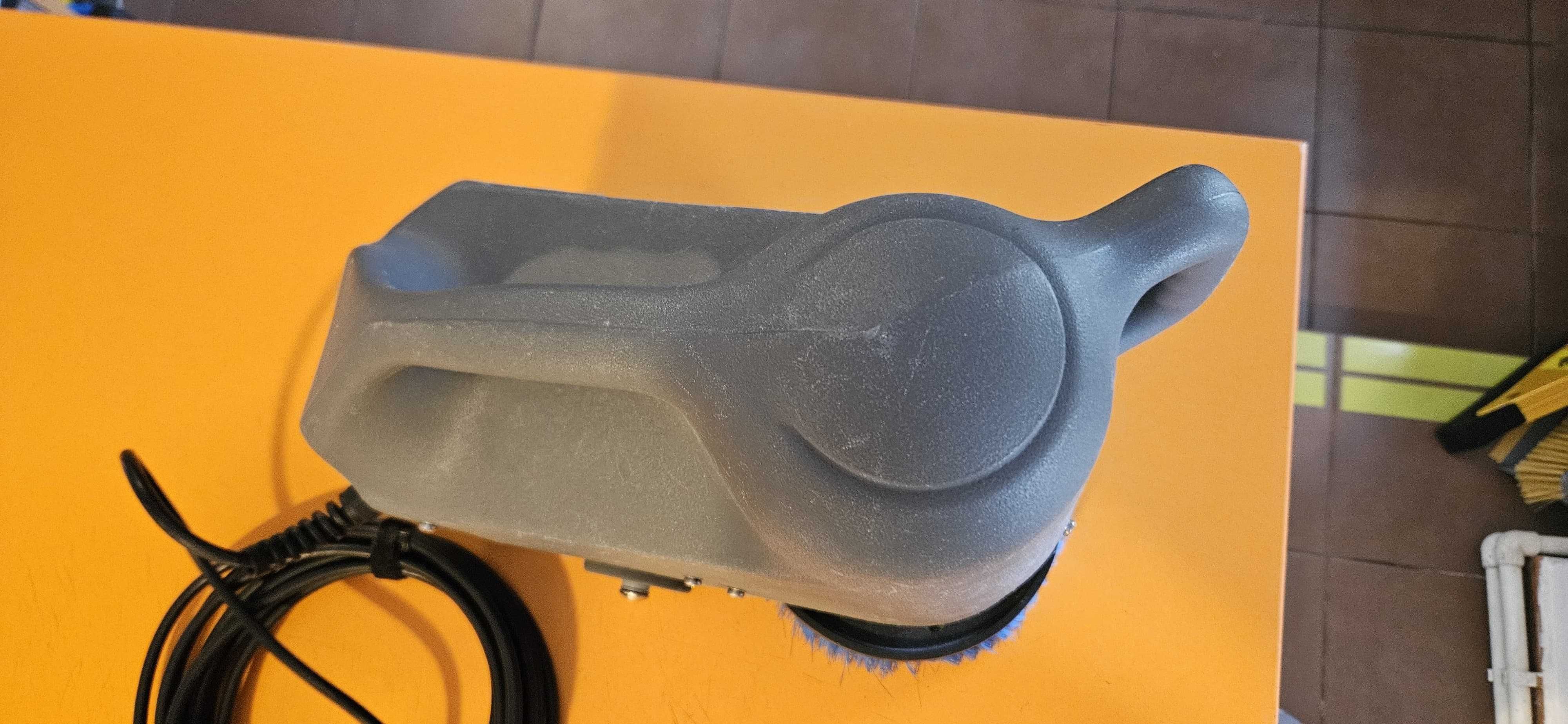 Vand monoperie profesionala Karcher BD 17/5 C