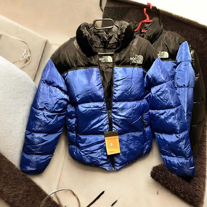 Geaca The North Face Premium 700