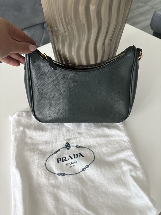 Geanta prada re-edition 2005