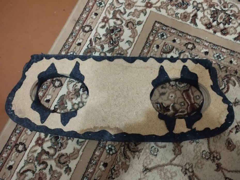 Полка для колонок,на спарк