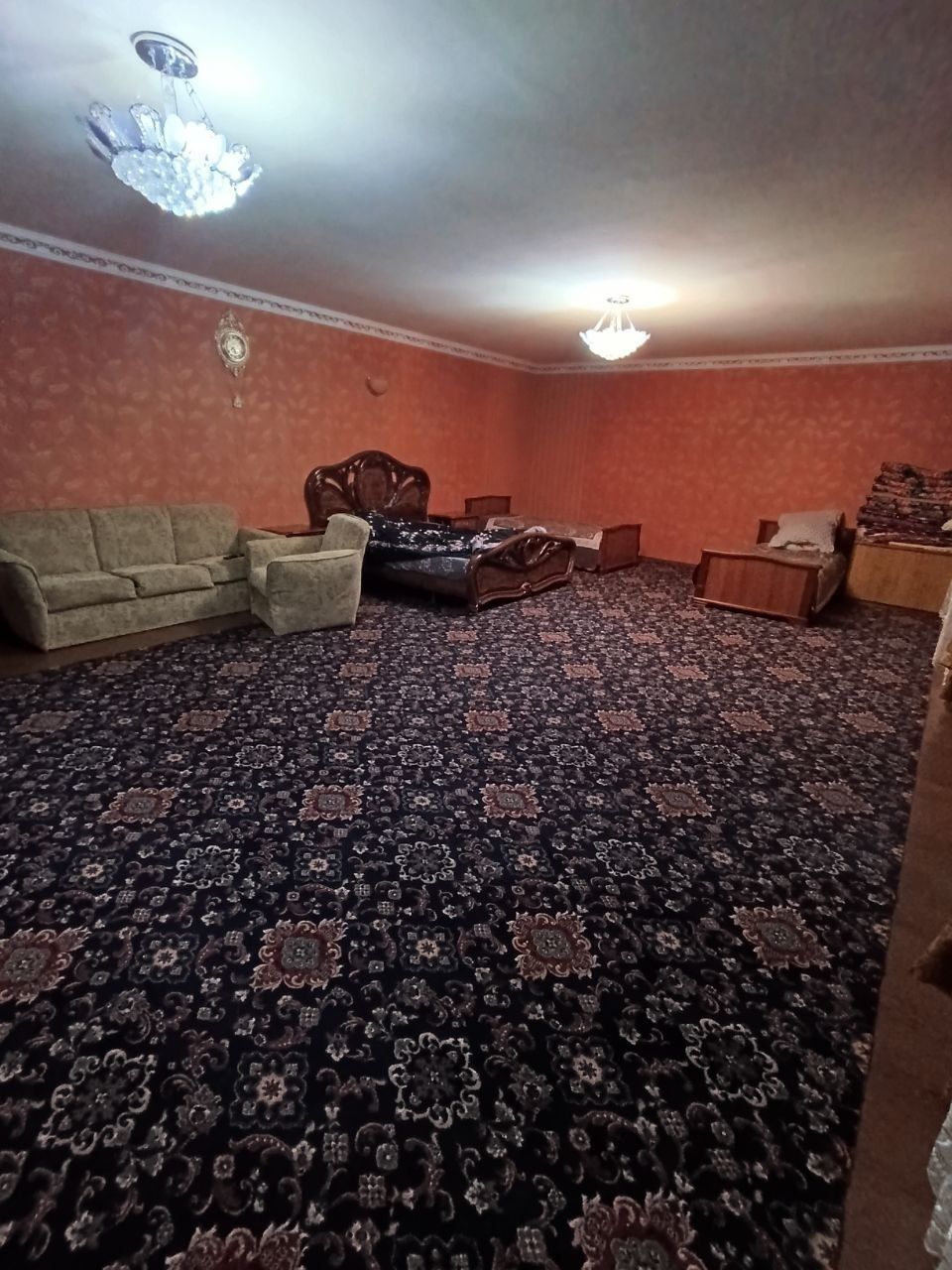 10 комн. ДОМ на участке 6 соток. Сергели (Медиапарк, Дехкан-базар)