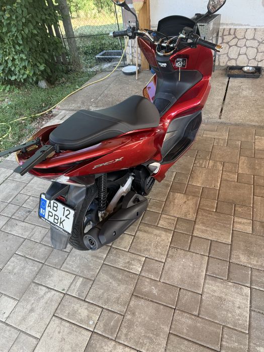 Honda   pcx  125