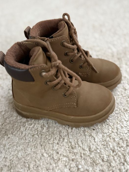 Ghete maro baieti H&M, nr 22