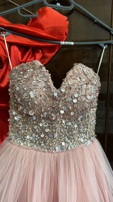 rochie pe comanda ,plata nu prin olx,prin transfer