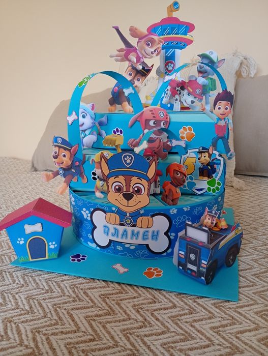 Картонени торти.