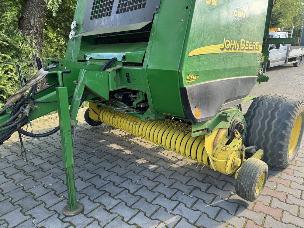 Presa rotunda john deere  592