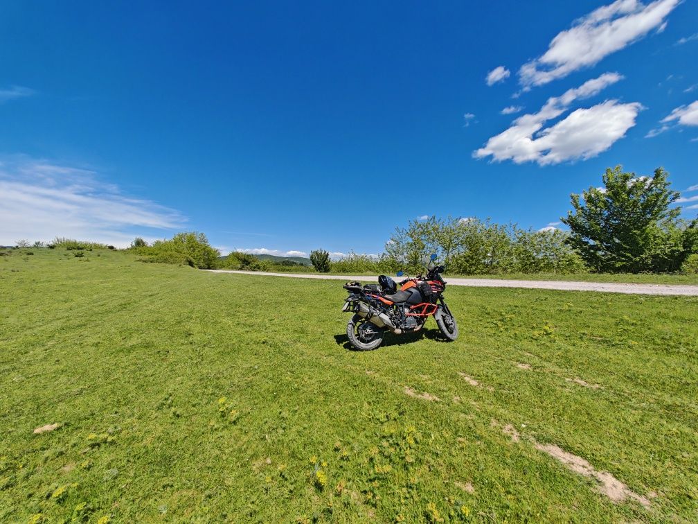 Vând motocicletă KTM Adventure 1090 S