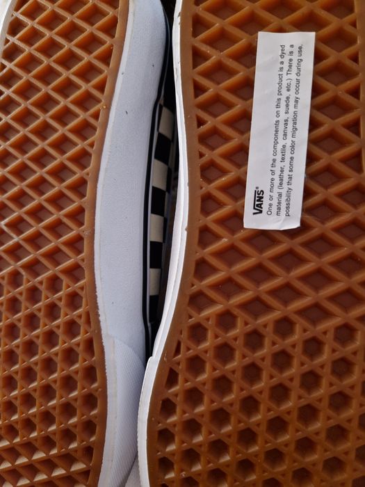 VANS Nr37 si 44,5 Noi !
