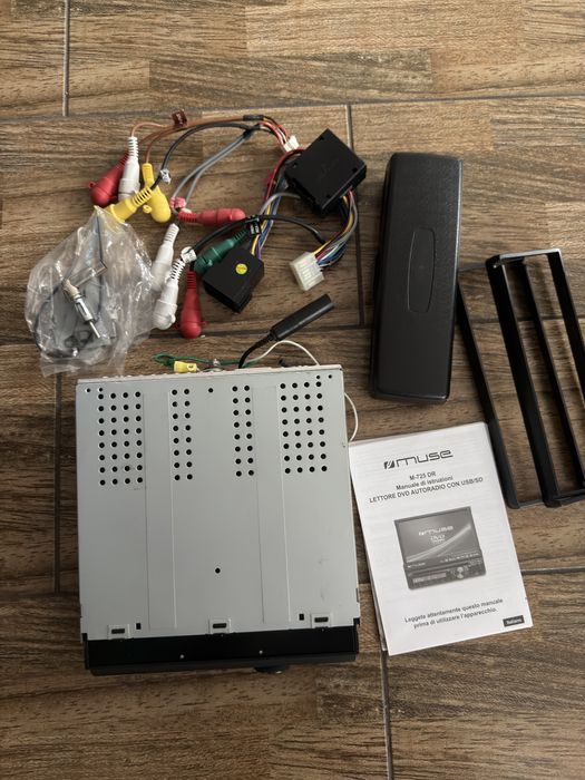 Radio,Cd,dvd rabatabil muse