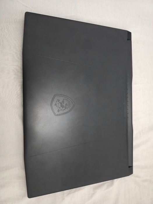 Msi Katana 15 B12VGK 2TB RTX 4070 I7 12TH