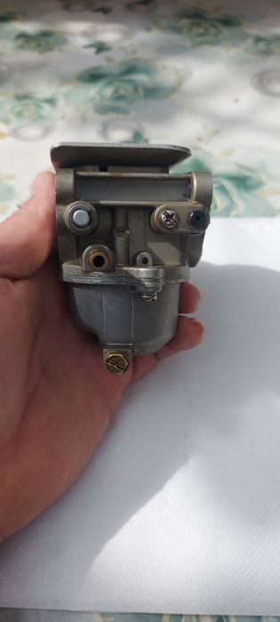Оригинален карборатор за извън бордов двигател Yamaha F4
