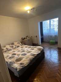 Vand apartament 2 camere etaj 1