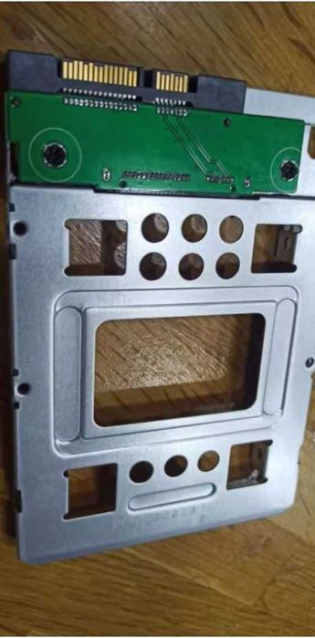 adaptor hdd ssd 3.5 to 2.5 MicroServer 654540-001 pentru G10 Gen8/gen9