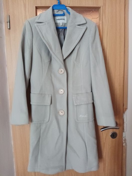 Дамски палта номер 38-40