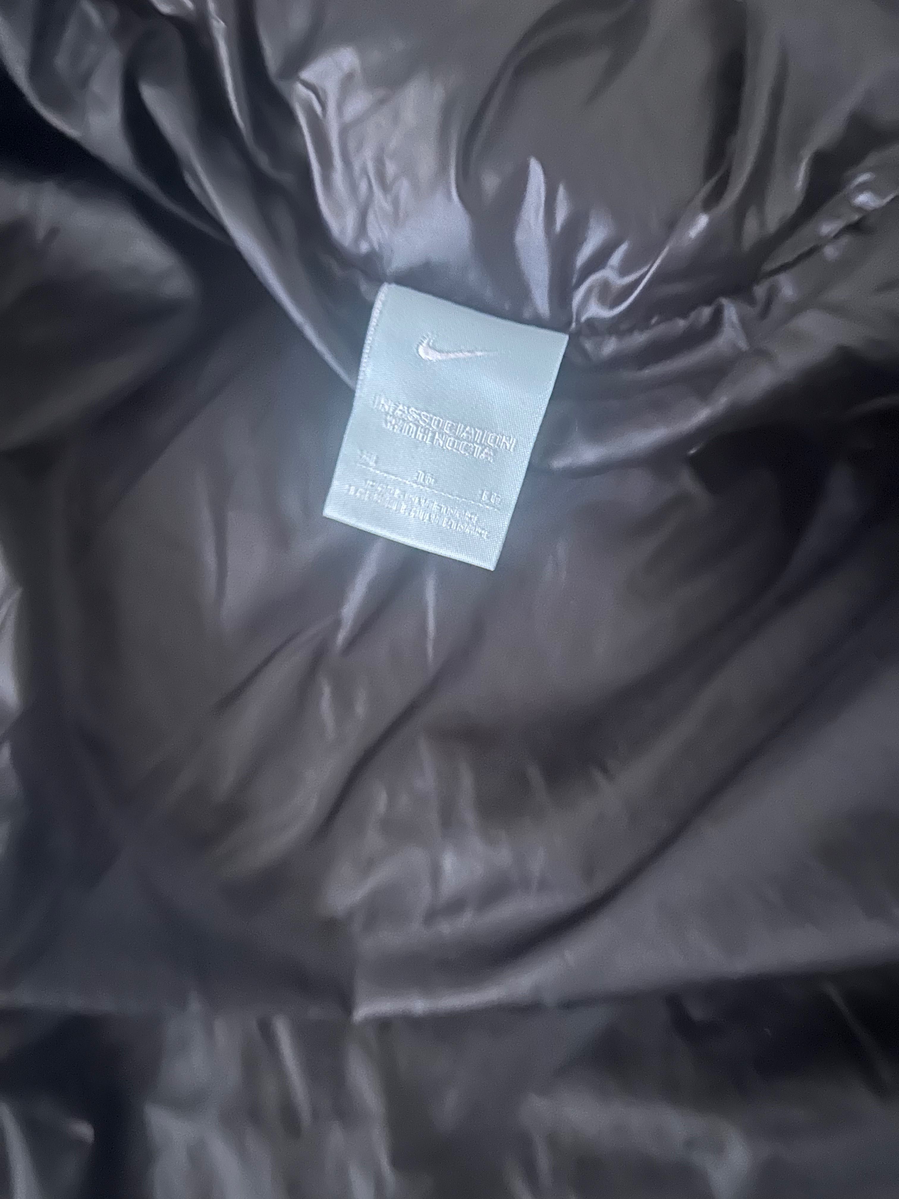 Яке NIKE X Drake Nocta