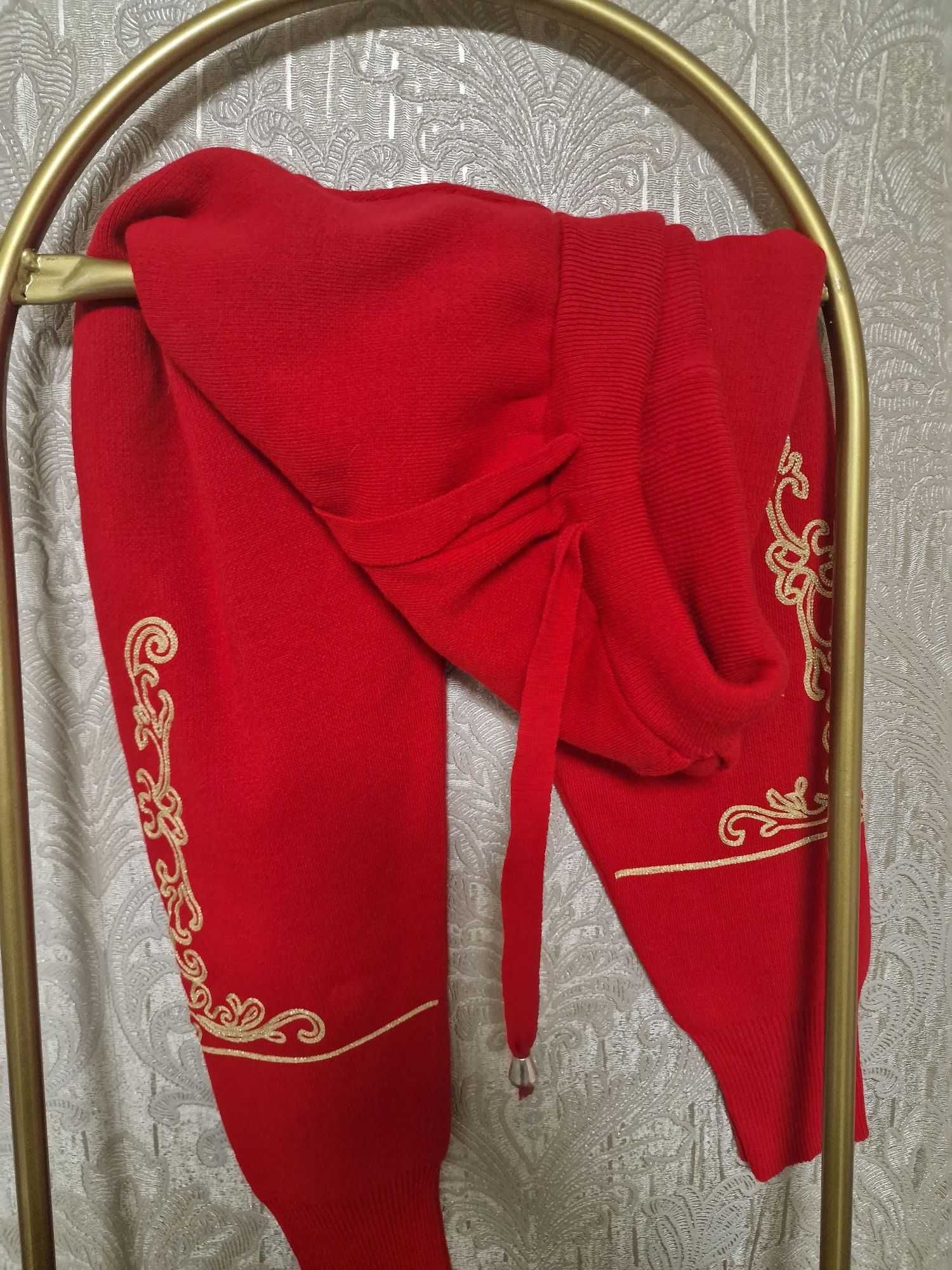 Compleu Dolce gabbana S-M dama!