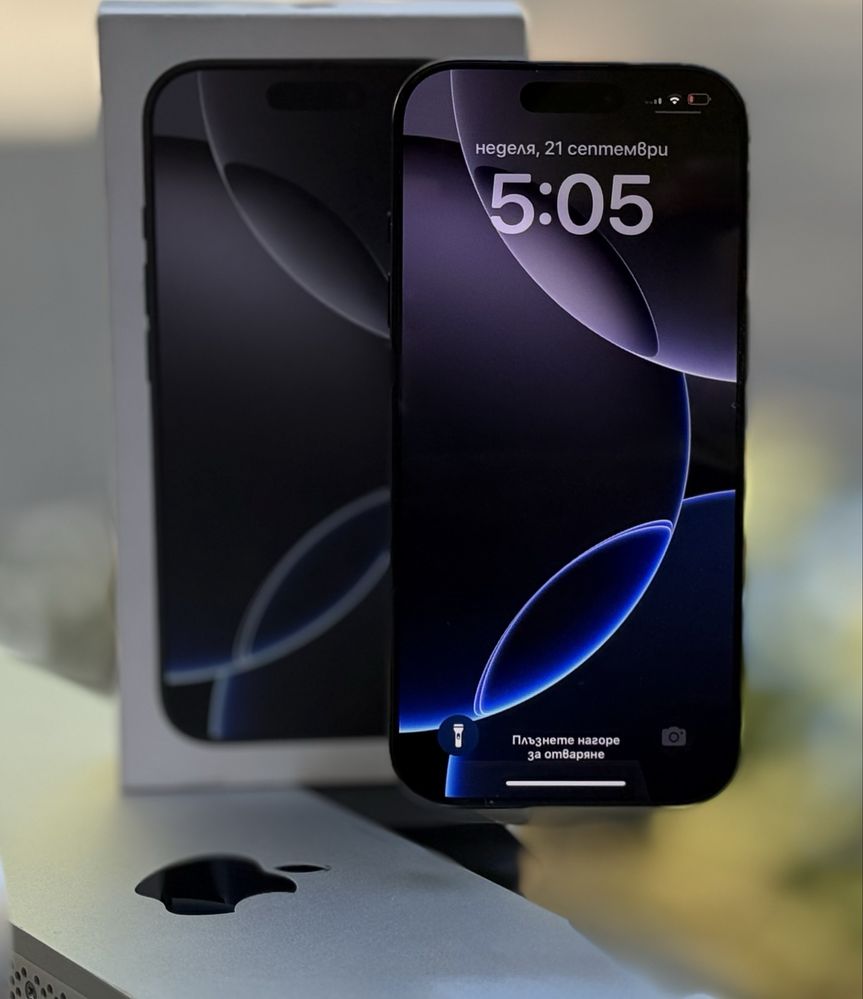 ГАРАНЦИОНЕН!!! Apple iPhone 16 Pro, 128GB, 5G, Black Titanium