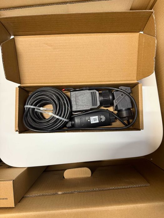 Инвертор Huawei SUN2000-15KTL-M2
