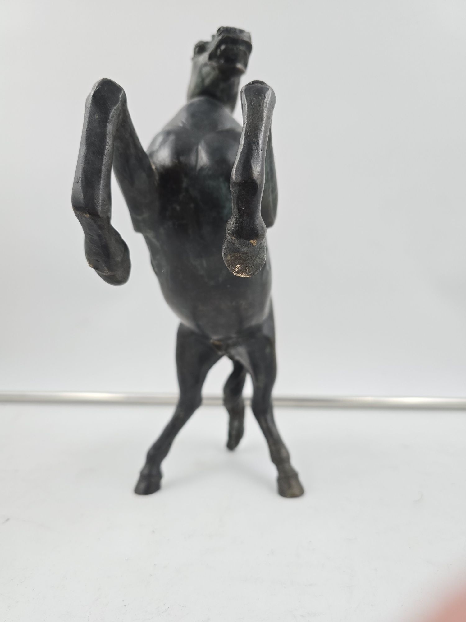 Statueta bronz, cal