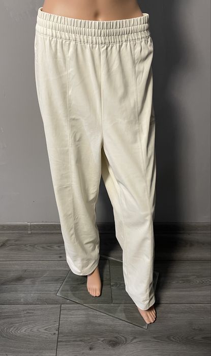 Pantaloni Puma, piele ecologica L