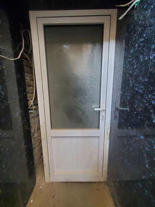 Двери акфа 3 штуки