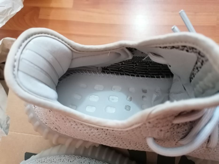 Yeezy boost 350 Slate mărimea 42 2/3