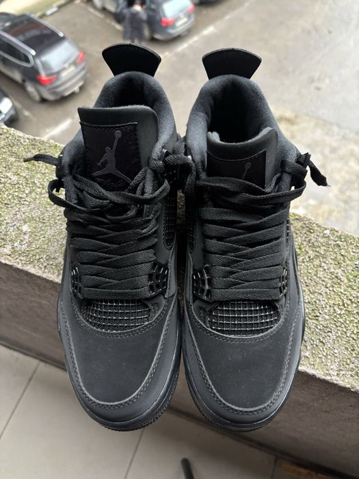 Jordan 4 black cat 42,5