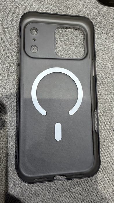 кейсиве, 3 броя, нови, за iPhone 17 Pro Max, цената е за трите заедно