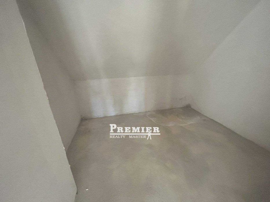 Продава се Тристаен апартамент в Бургас, Изгрев - 147 кв.м за 1539 €/кв.м - Снимка #3