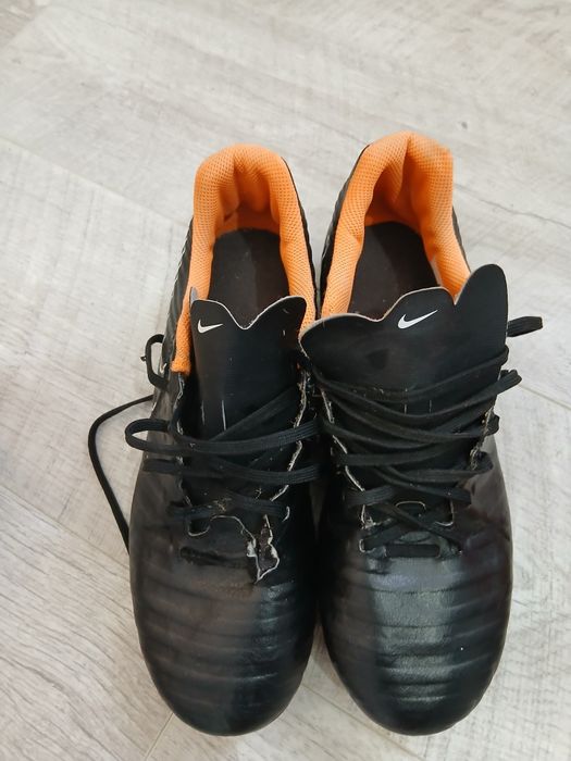 De Vanzare Ghete fotbal