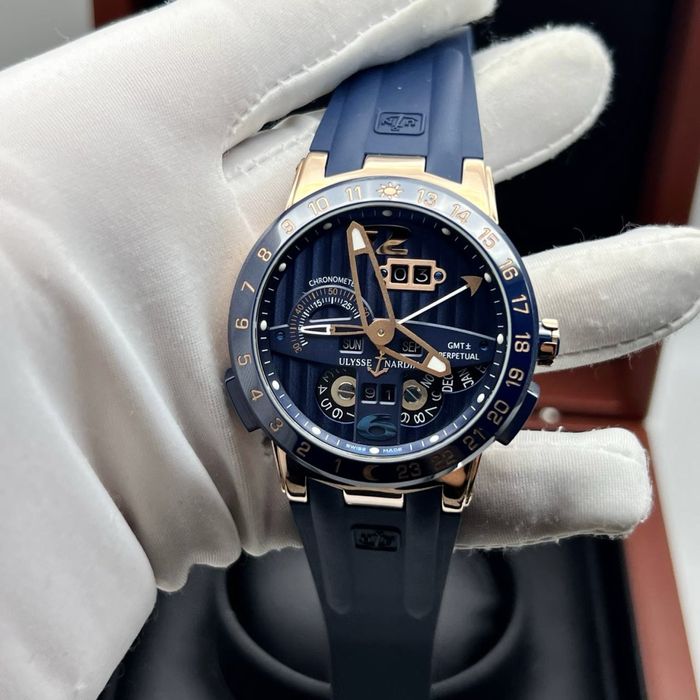 Ulysse Nardin GMT - Perpetual Calendar Blue