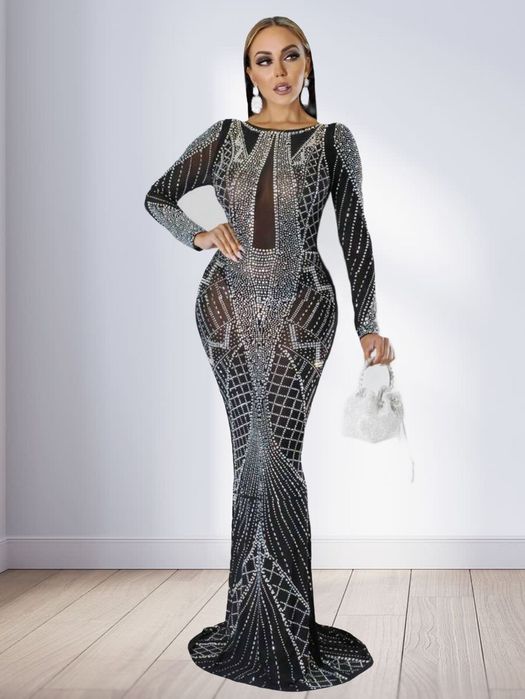 Rochie de vânzare, purtată o singură dată, fara defecte !